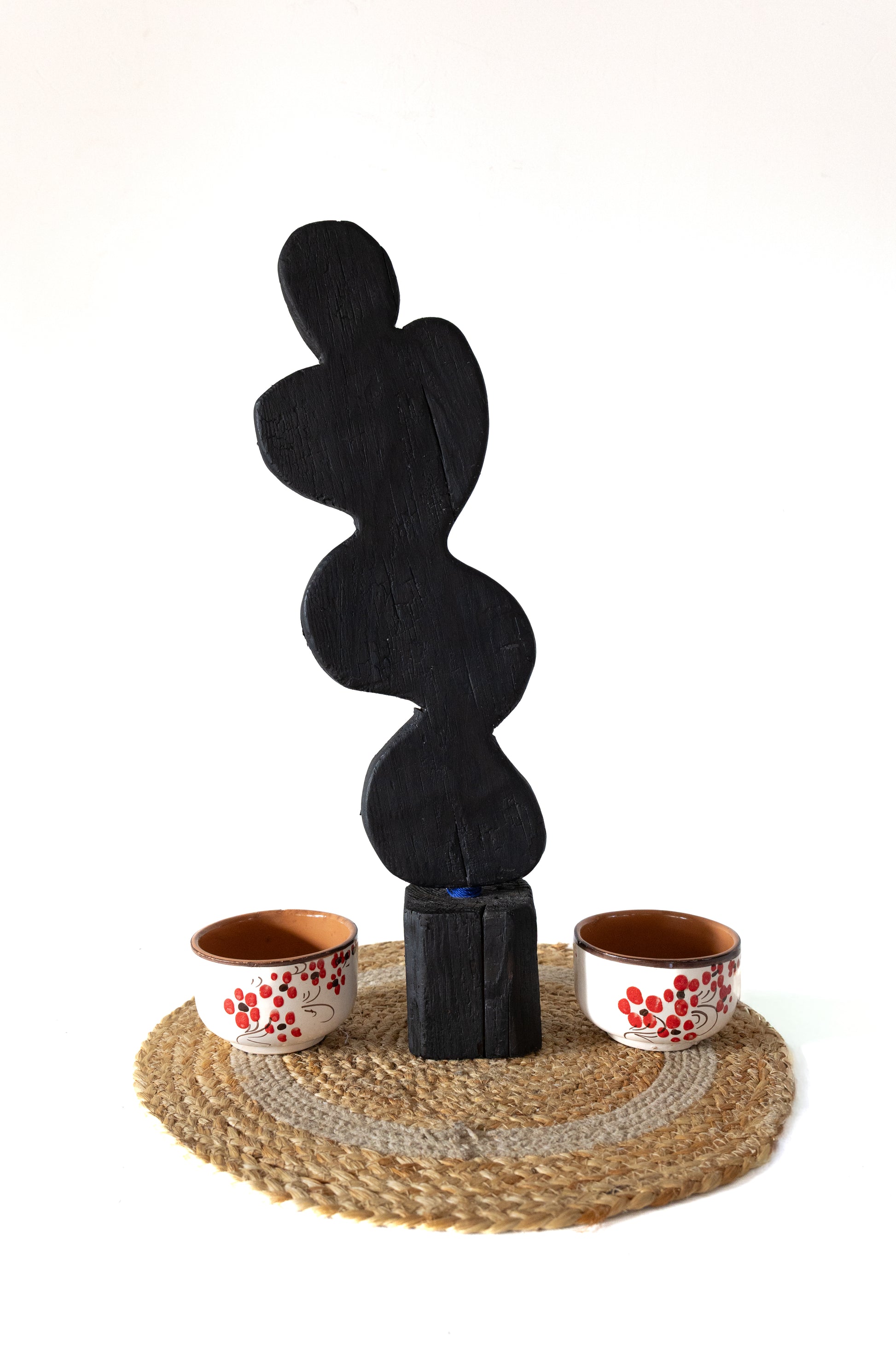 Sculpture Kage en bois brûlé – pièce unique minimaliste 50 × 15 cm